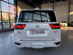 تويوتا لاندكروزر